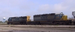 CSX 8888 & 9027 head southbound